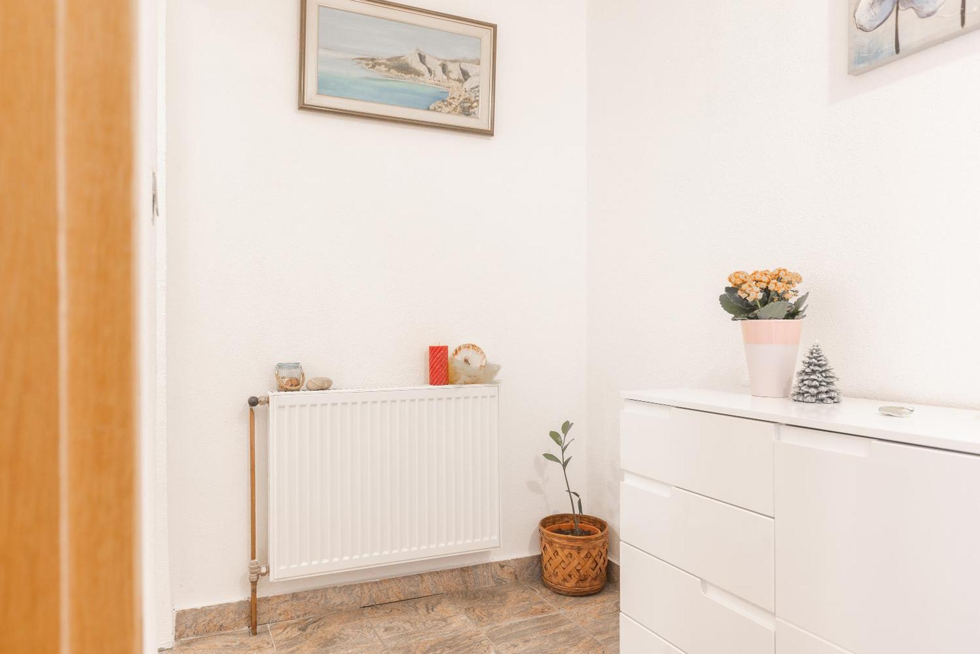 Apartman Nora Omis Exterior photo